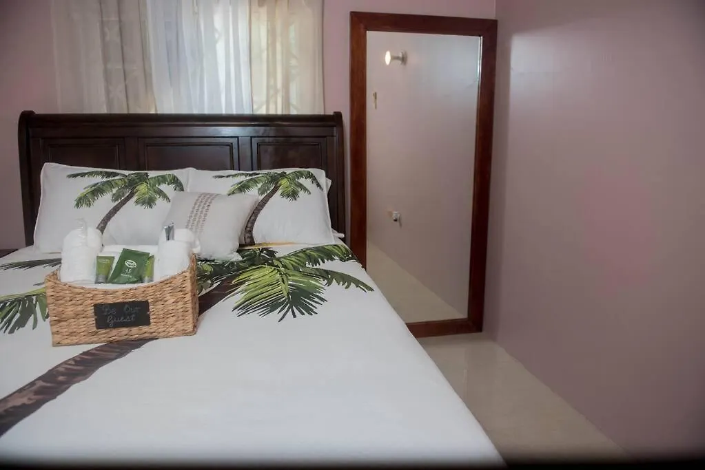 Holiday home Montego Bay Island Home Near Beach Airport
